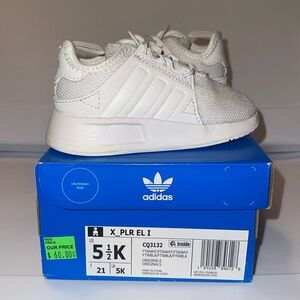 5.5K Toddler White Adidas Sneakers